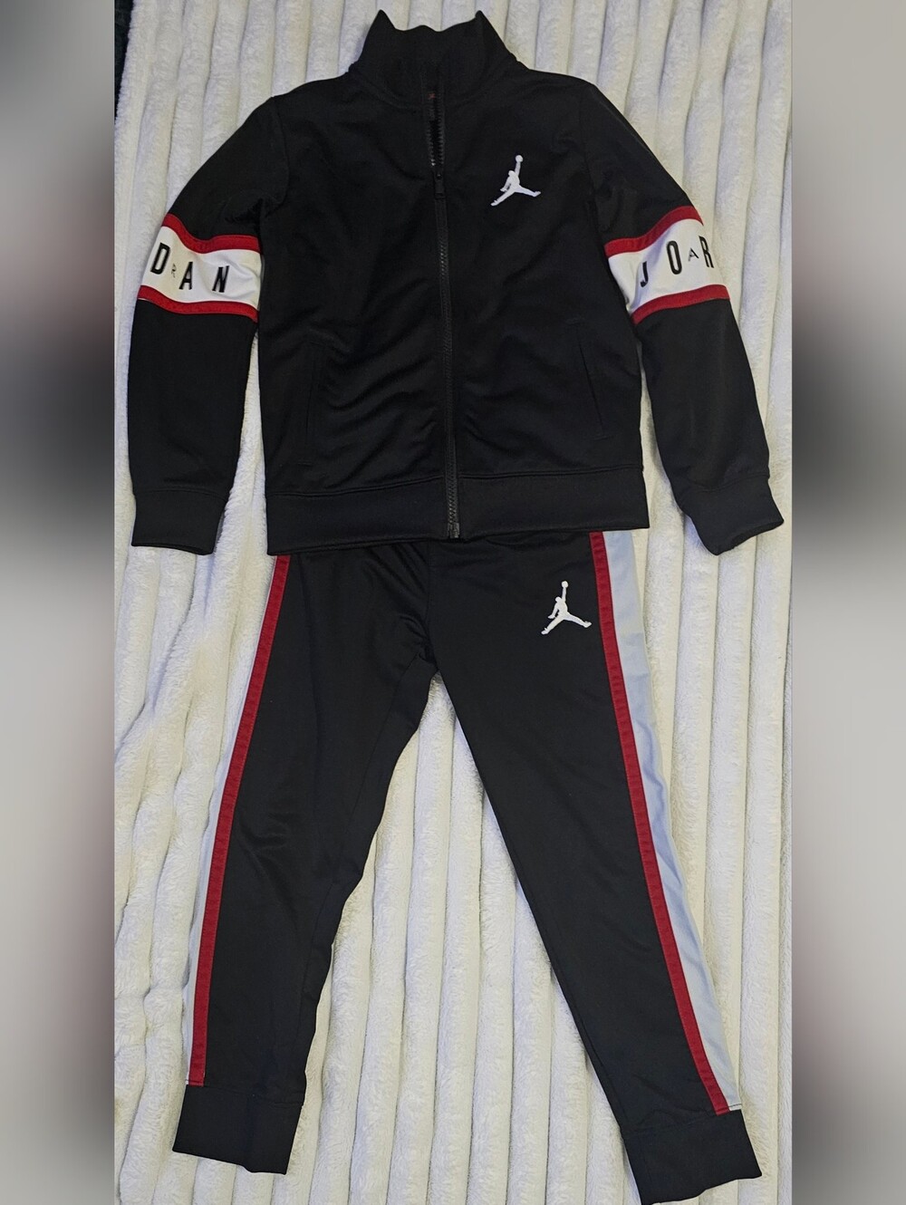 Jordan Black Sweatpants w/ Jacket Red and White Side Stripes - Kids Boys Size 7